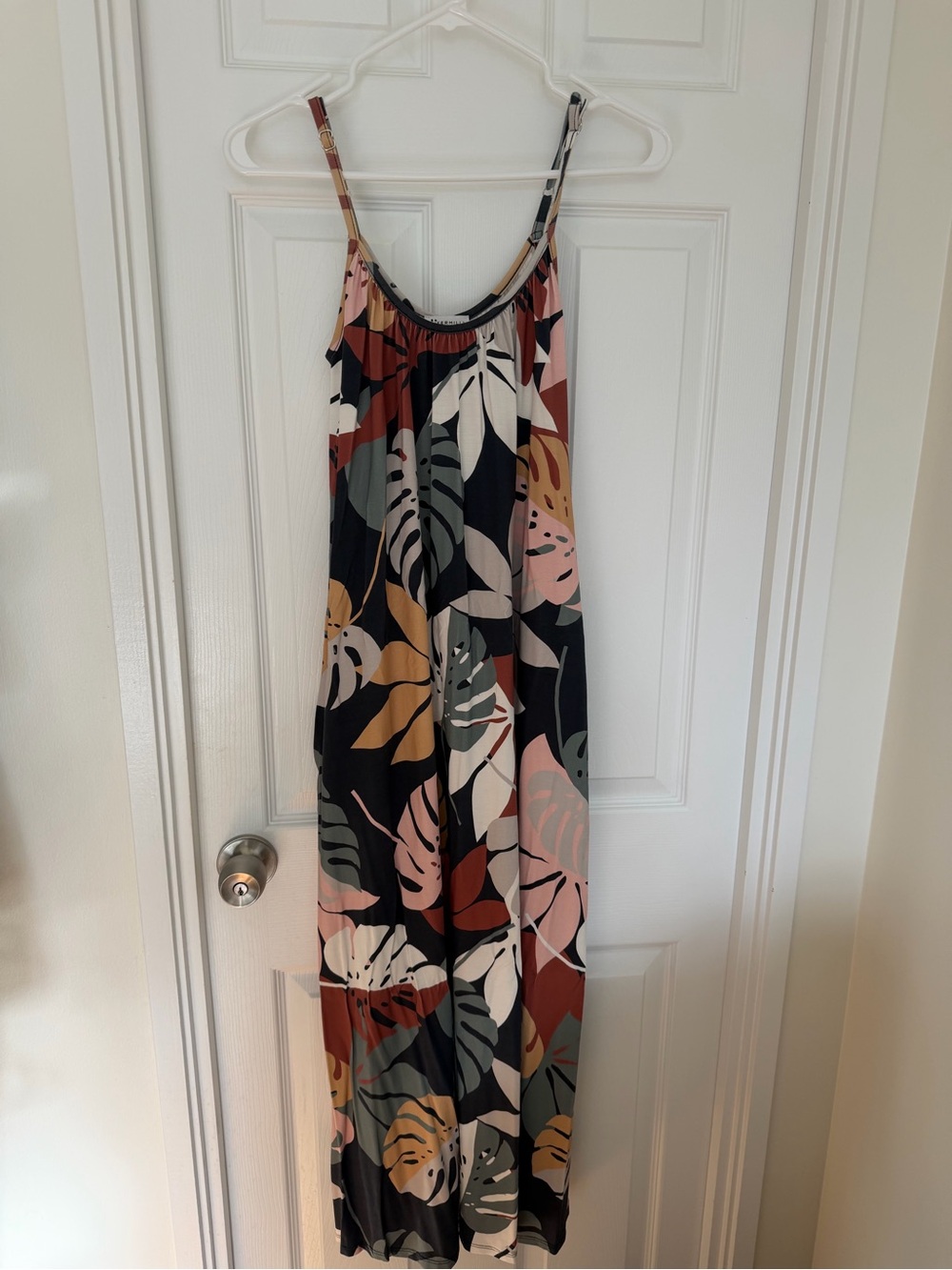 Floral Leaf Print Maxi Dress - Black Multi